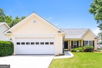 Building Photo - 180 Lake Cove Approach