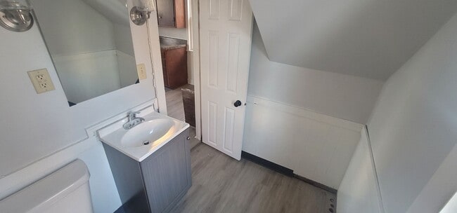 Building Photo - Looking for 2 roommates in a 4-bedroom house!!!