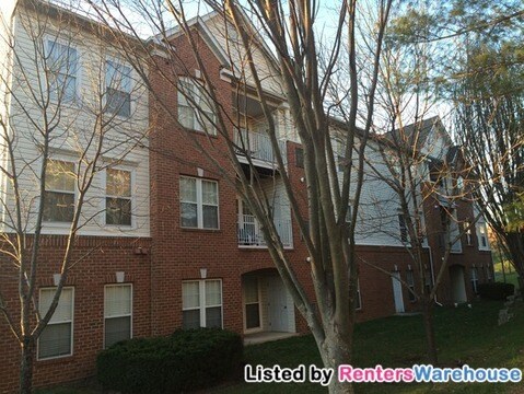 Building Photo - 2412 Chestnut Terrace Ct