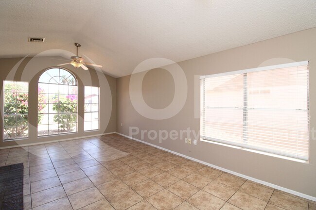Building Photo - 6337 Covina Rd