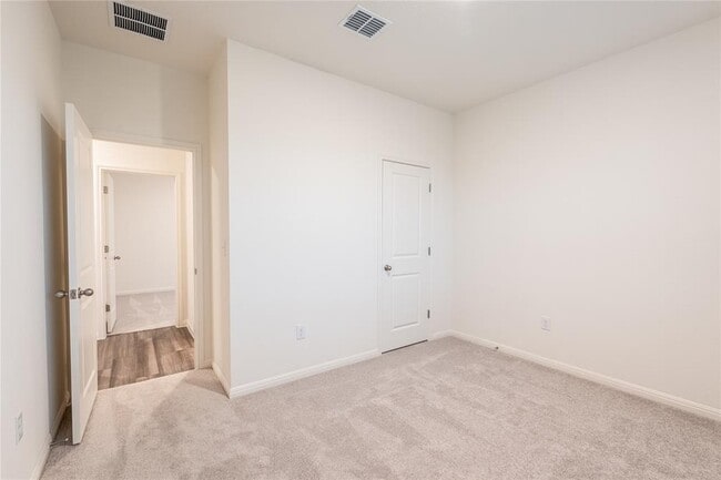 Building Photo - 144 Mullen Wy