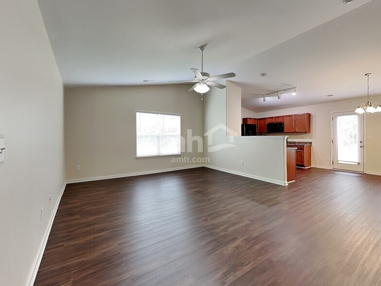 Building Photo - 3248 Laurenfields Way