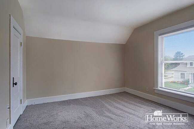 Building Photo - Charming 3 - Bedroom Home with Wrap-Around Porch on Corner Lot