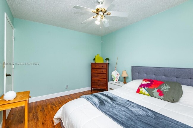 Building Photo - 1412 Congressional Way