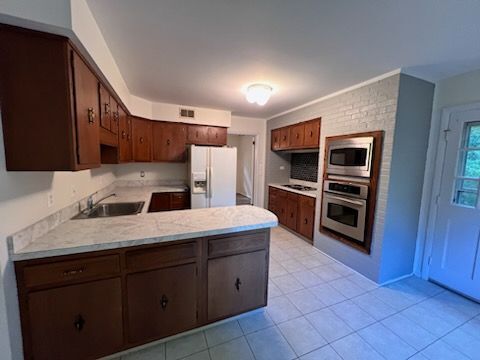 Building Photo - 3142 Searsmont Pl