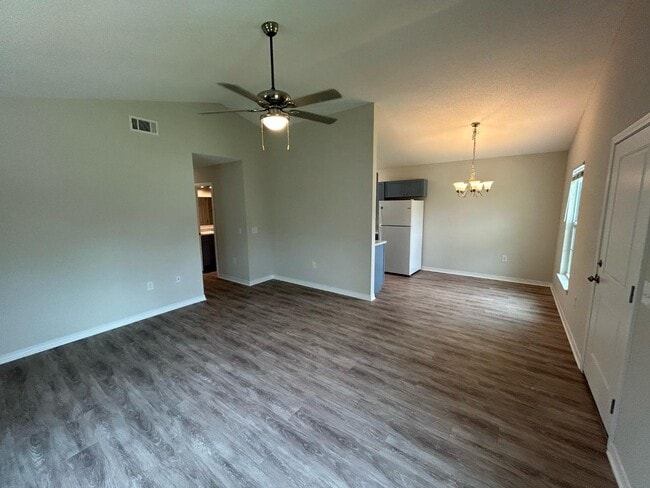 Building Photo - 766 Rosa Parks Cir