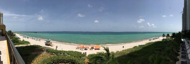 Building Photo - 16275 Collins Ave