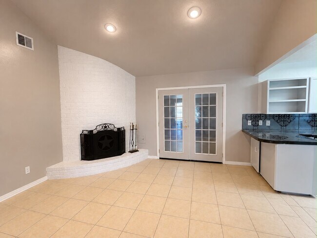 Building Photo - 10603 Silkwood Dr