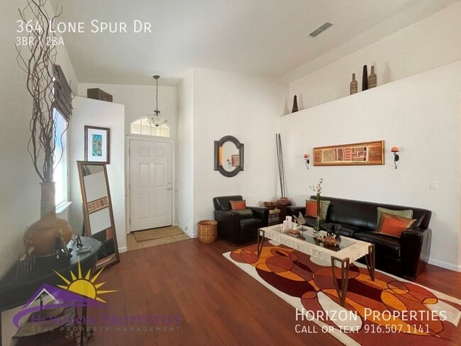 Building Photo - 364 Lone Spur Dr