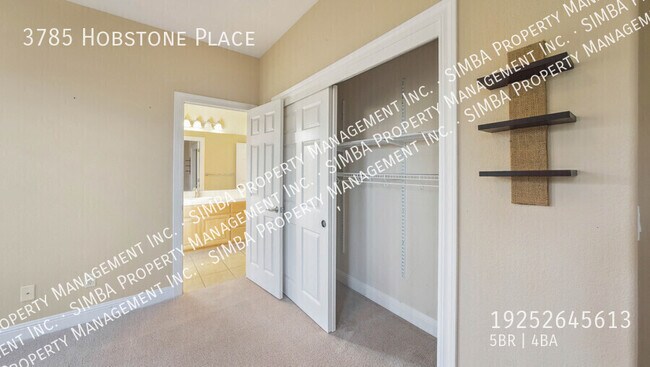 Building Photo - 3785 Hobstone Pl