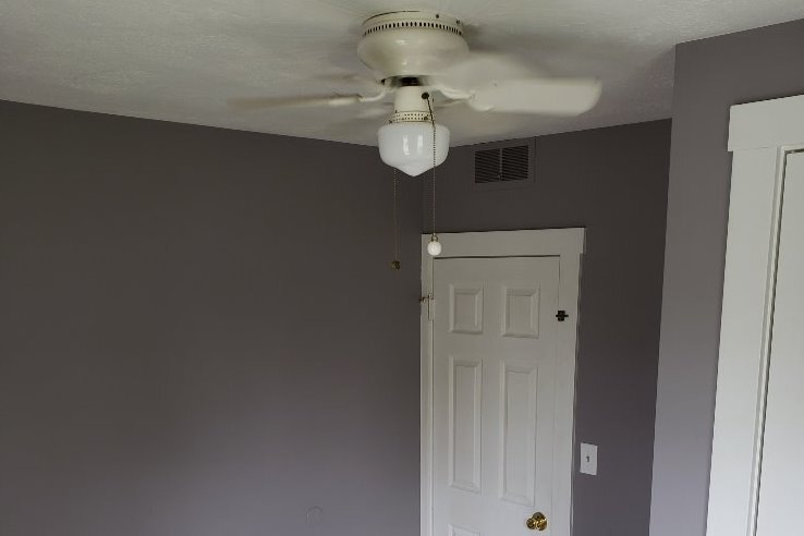 Building Photo - 1152 N Columbus St