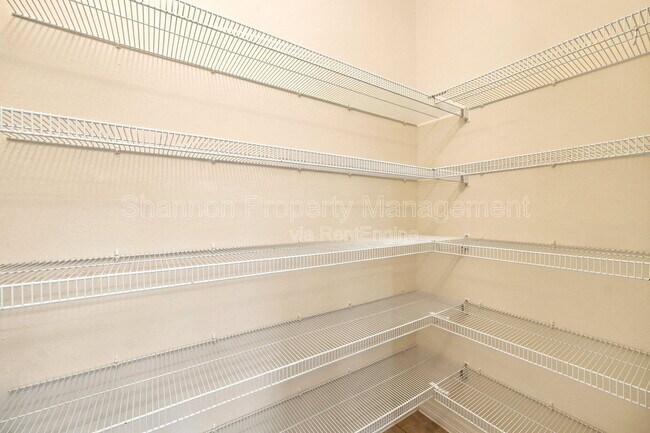 Building Photo - 5214 Barleycorn Ln