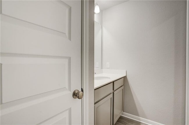 Building Photo - 309 Unforgiven Ln
