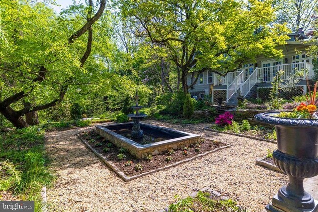 Building Photo - 9343 Stenton Ave