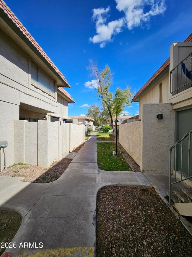 Building Photo - 5635 S Clambake Bay Ct