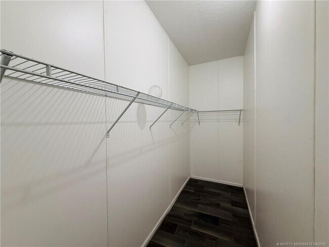 Building Photo - 35 NE Nautical Dr