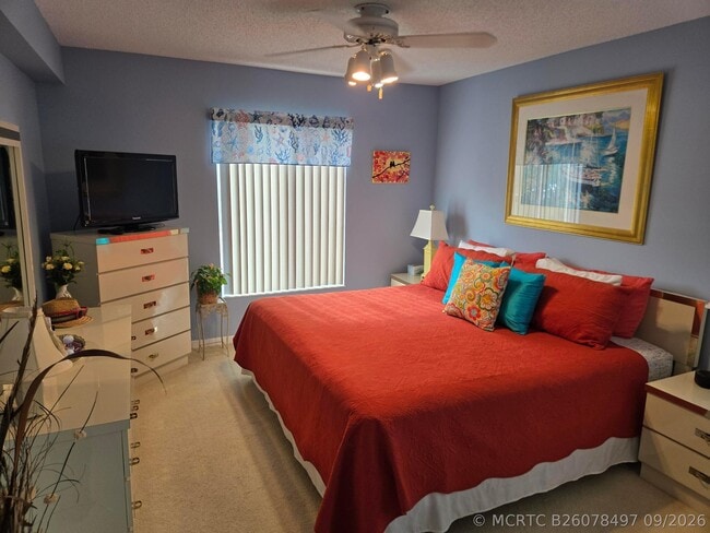 Building Photo - 2516 SE Anchorage Cove