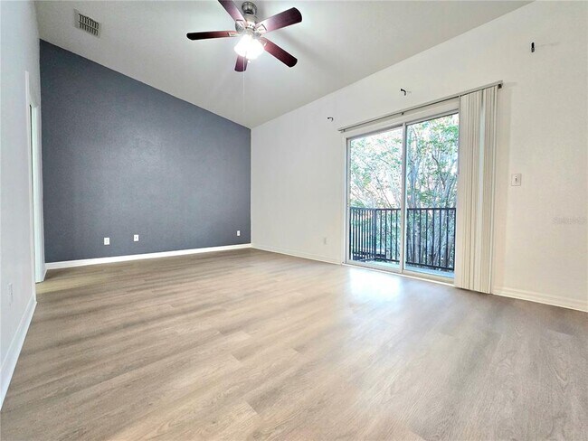 Building Photo - 13241 Opal Court North