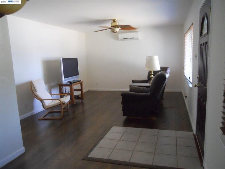 Living Room - 19358 San Miguel Ave