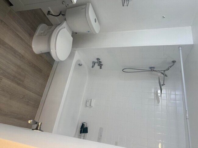 Building Photo - 3550 NW 104th Ave