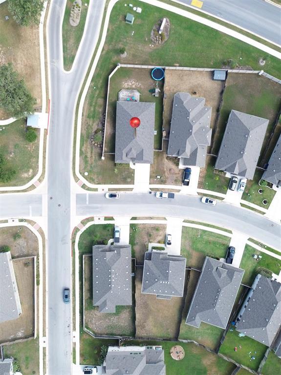 Building Photo - 142 Periwinkle Ln