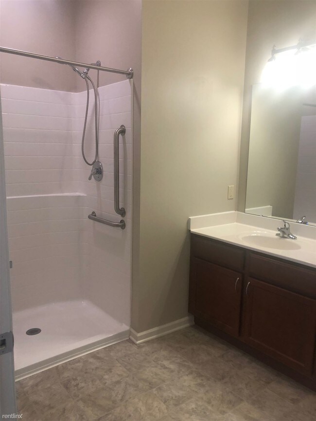 Building Photo - 4160 Bethel St