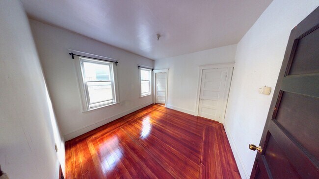 Building Photo - 296 Highland Ave
