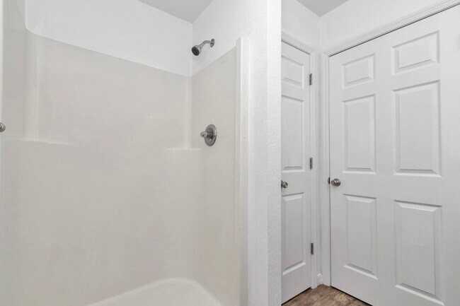 Building Photo - 6064 NW 54th Terrace