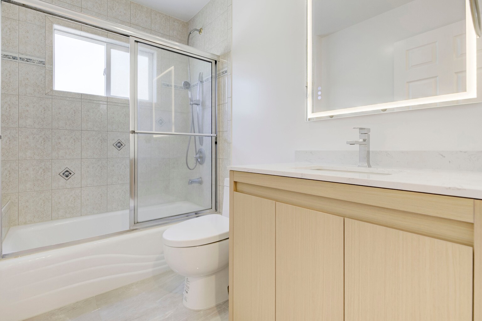 Building Photo - 15121 Marlin Pl