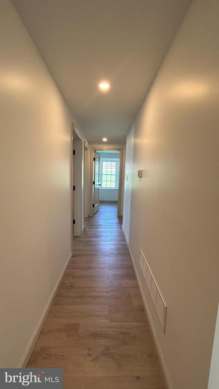 Building Photo - 165 Ammon Rd