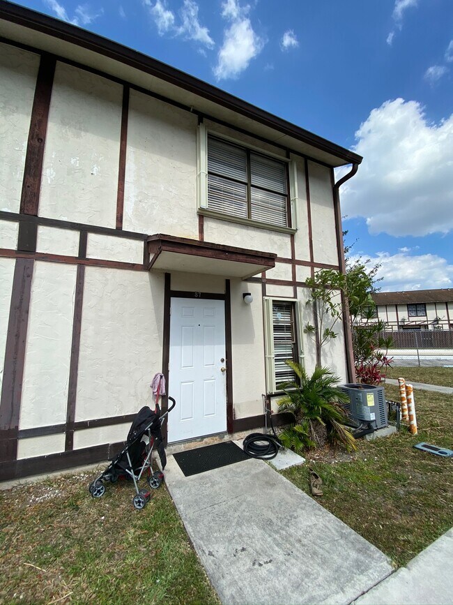 Building Photo - 5153 Breckenridge Pl