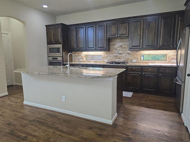Building Photo - 1030 Lone Ivory Trail