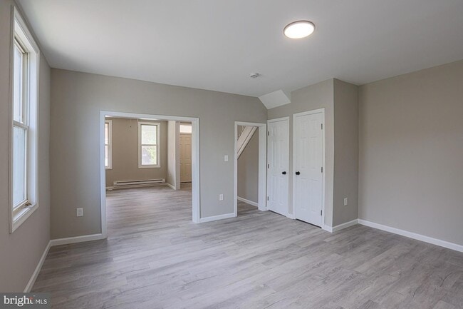 Building Photo - 2819 Presbury St