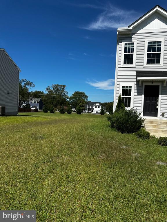 Building Photo - 4203 Flanders Ct