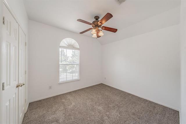 Building Photo - 635 Forest Hill Dr