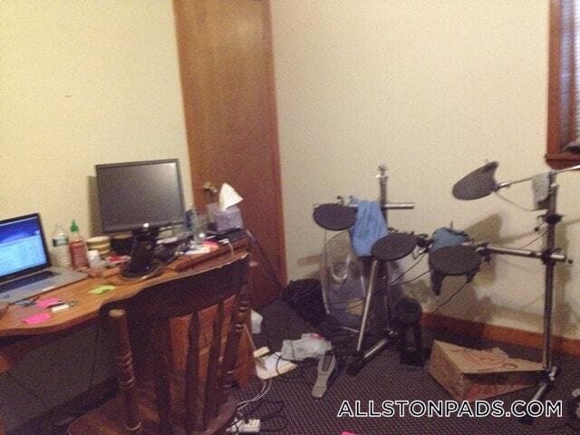 Building Photo - 14 Gardner St