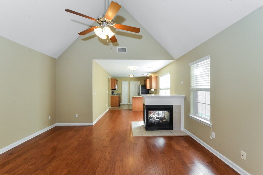 Building Photo - 8573 Griffin Park Dr