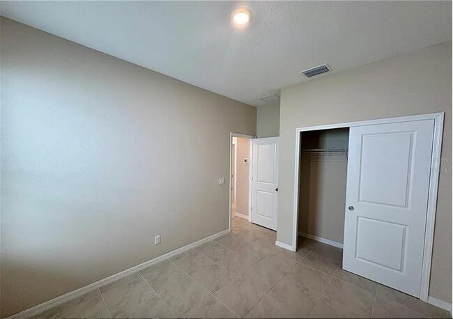 Building Photo - 16439 Paynes Ml Dr