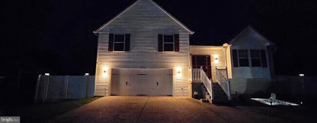 Primary Photo - 7122 Allentown Rd