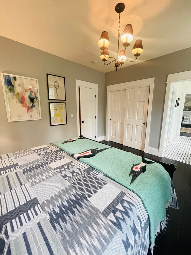 Building Photo - 3745 S Amble Rd