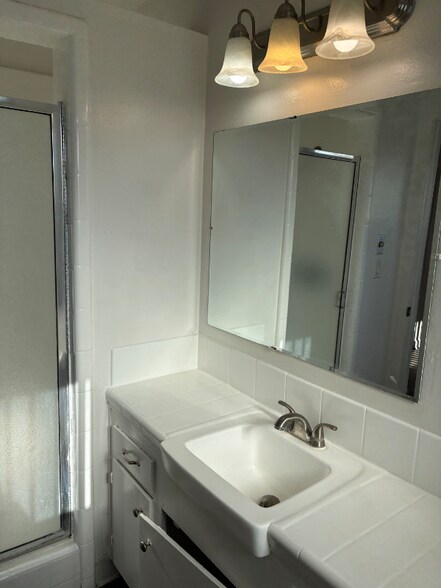 Building Photo - 443 Occidental Dr