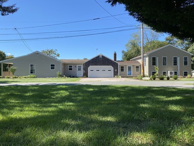 Building Photo - 53B Cummings Ln