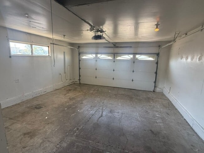 Building Photo - 1712 14th St