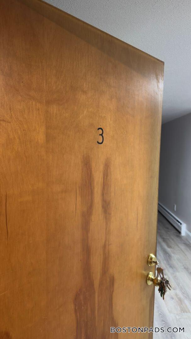 Building Photo - 24 Ridgewood Ln