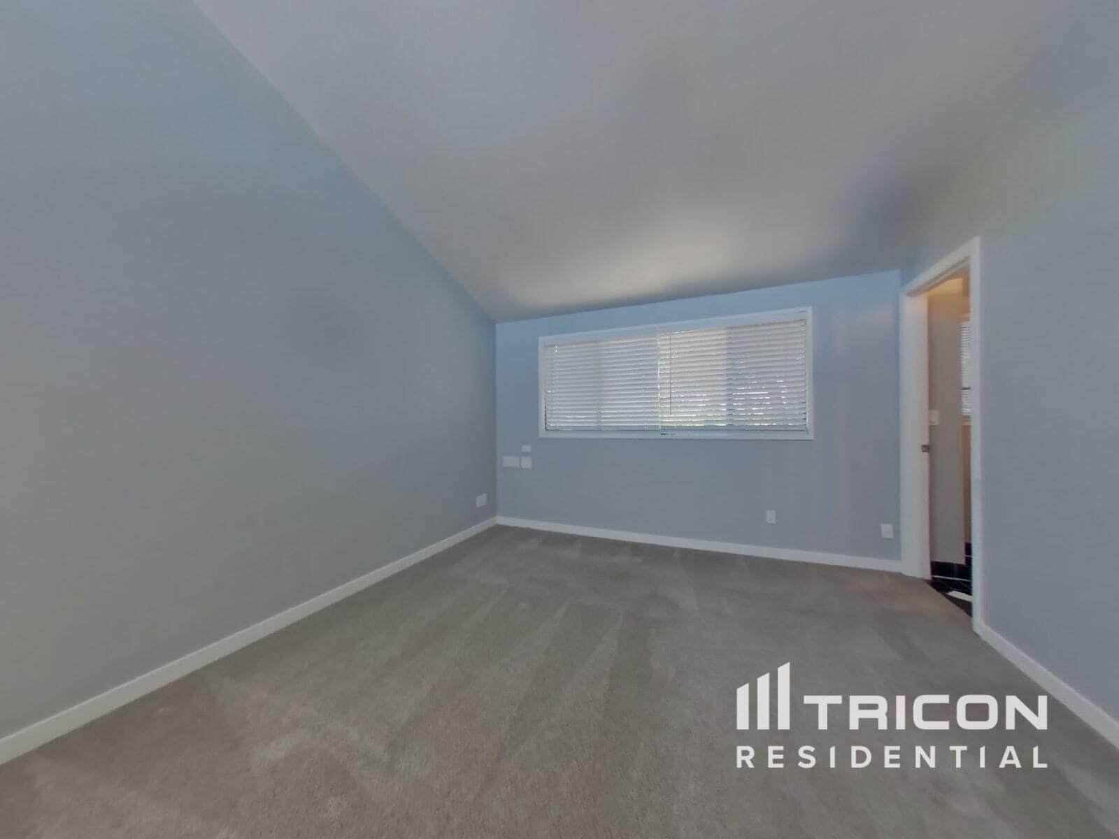 Building Photo - 1209 Almondwood Dr