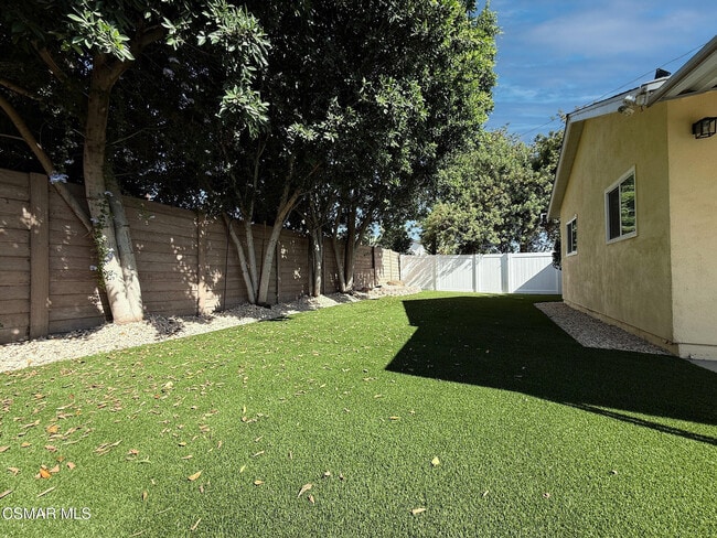 Building Photo - 8101 Sunny Brae Ave