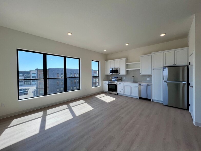 Interior Photo - Roseann Lofts