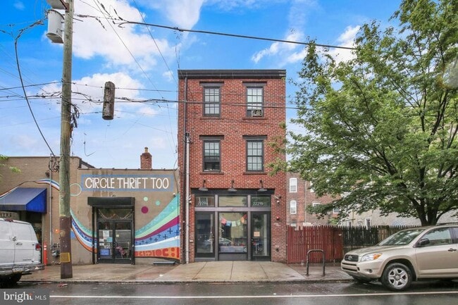 Building Photo - 2229 Frankford Ave