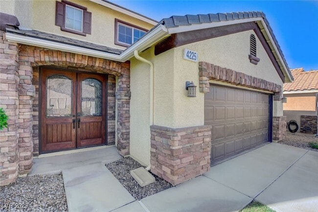 Primary Photo - 4225 Terrapin Mountain Dr