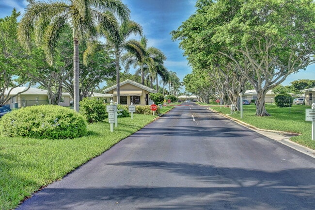 Building Photo - 20909 Sedgewick Dr